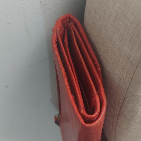 LODIS Elia Flap Leather Compact Medium Wallet Red Samba - Picture 4 of 13